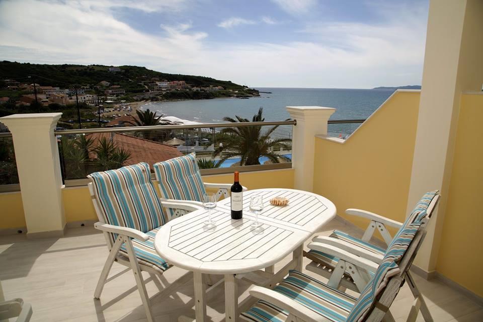 Paralia Luxury Suites Agios Stefanos Avliotes  Zewnętrze zdjęcie