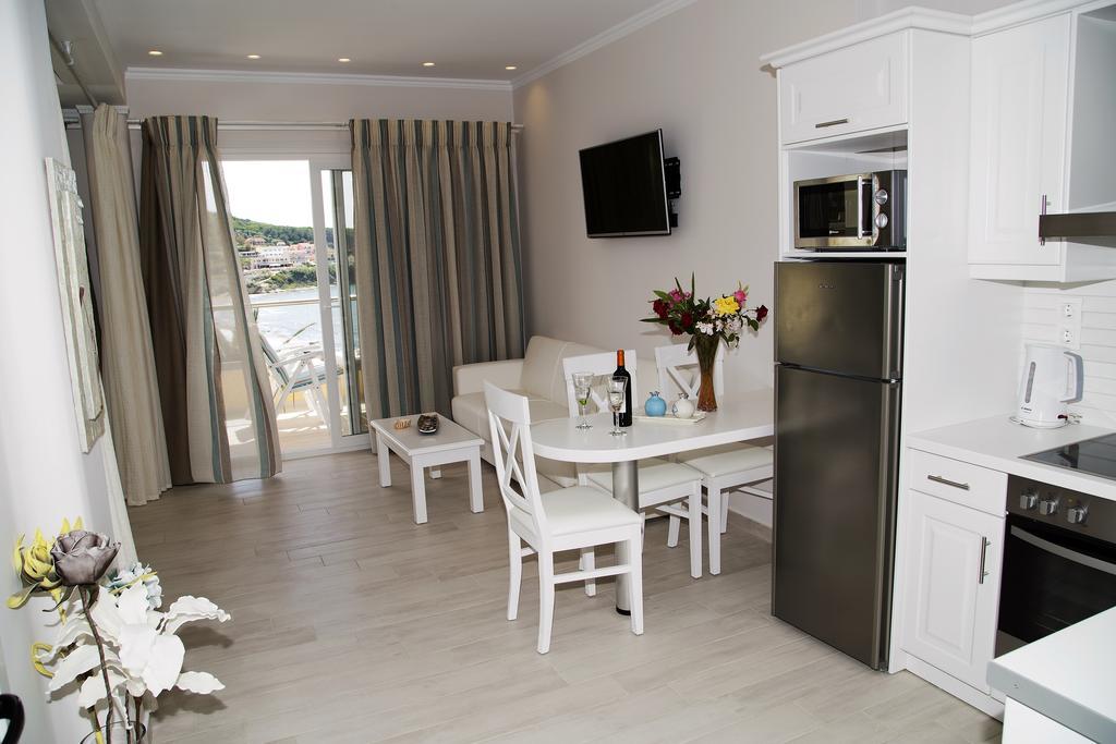 Paralia Luxury Suites Agios Stefanos Avliotes  Zewnętrze zdjęcie