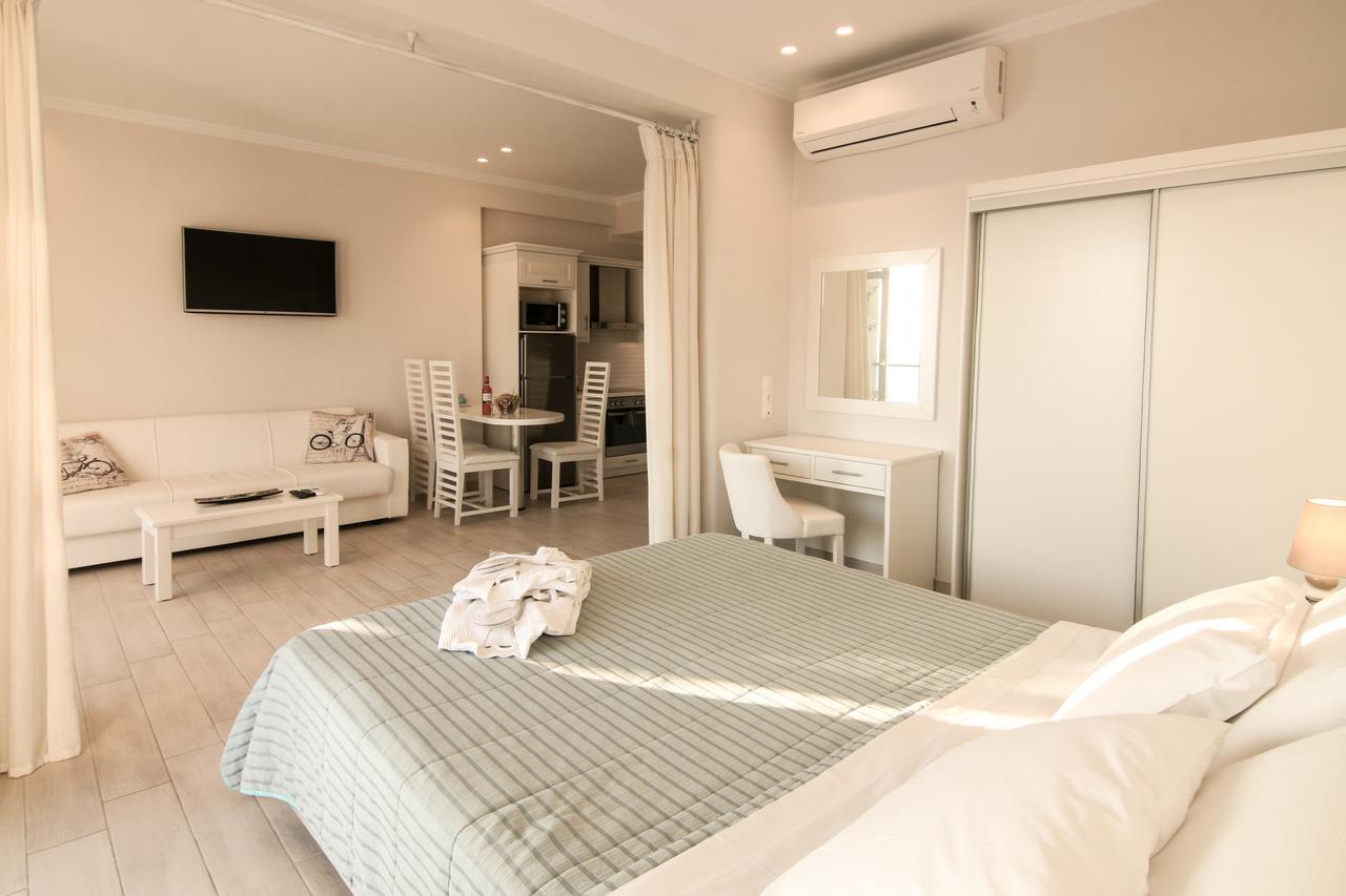 Paralia Luxury Suites Agios Stefanos Avliotes  Zewnętrze zdjęcie